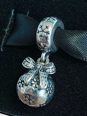 Authentic Pandora Retired Christmas Ornament CZ Dangle Charm 791410CZ